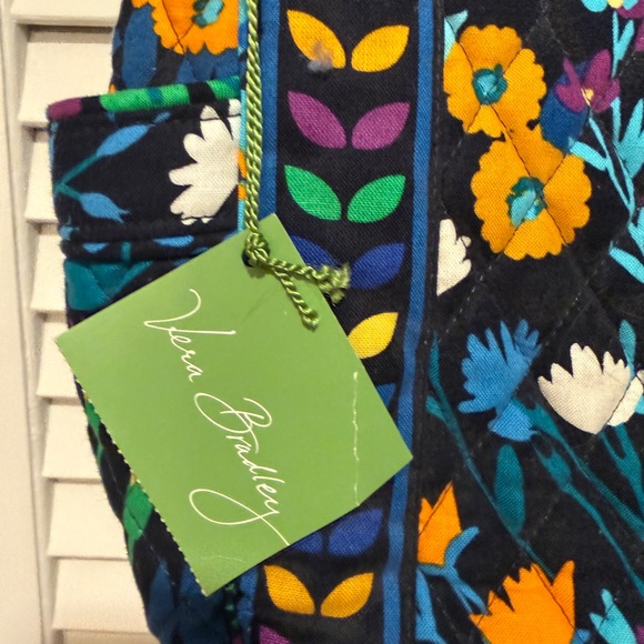 Vera Bradley “On The Go” Crossbody - Picture 2 of 7